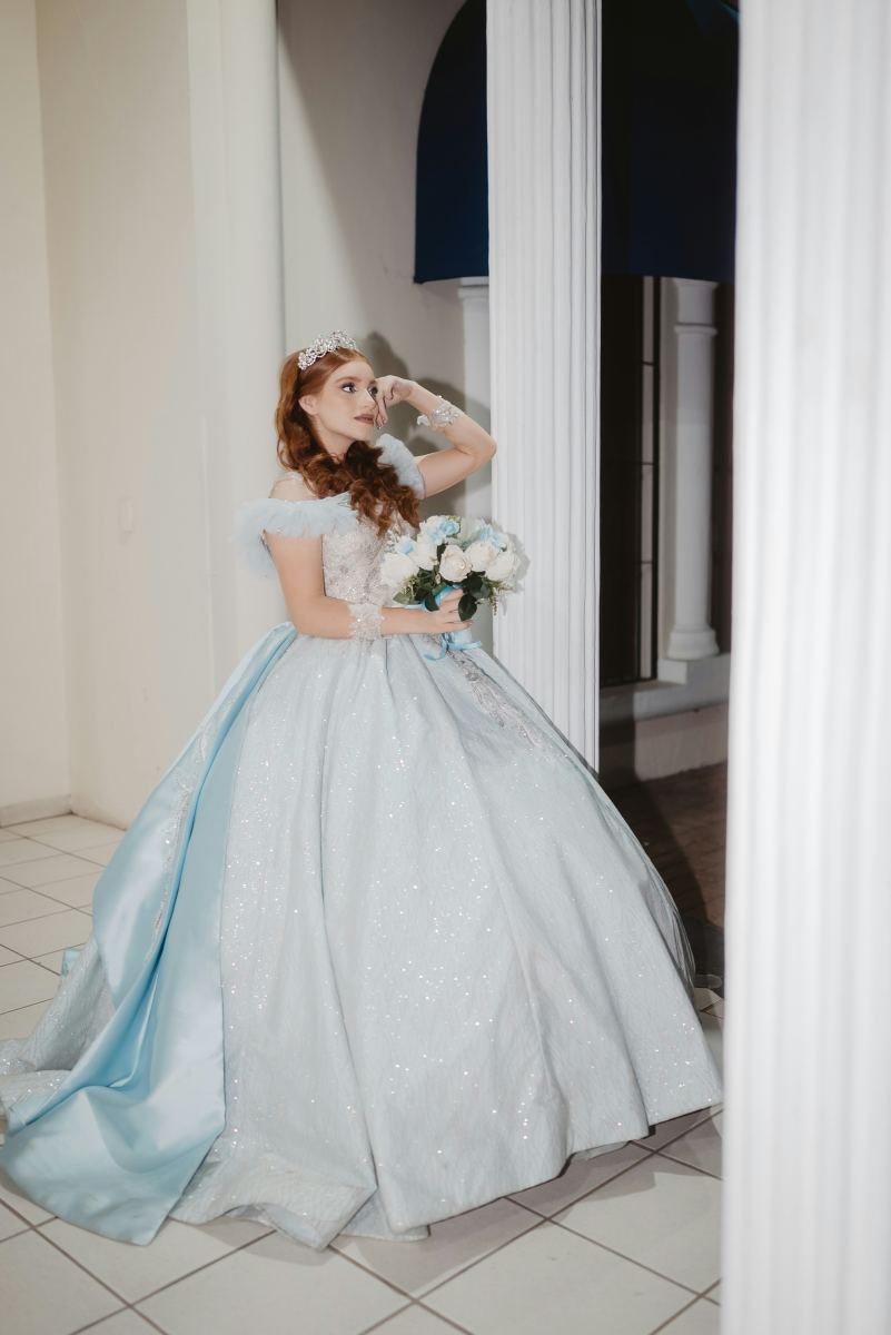 Valentina Torres — XV Años